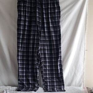 Men's Black and White Plaid Sleep Pants